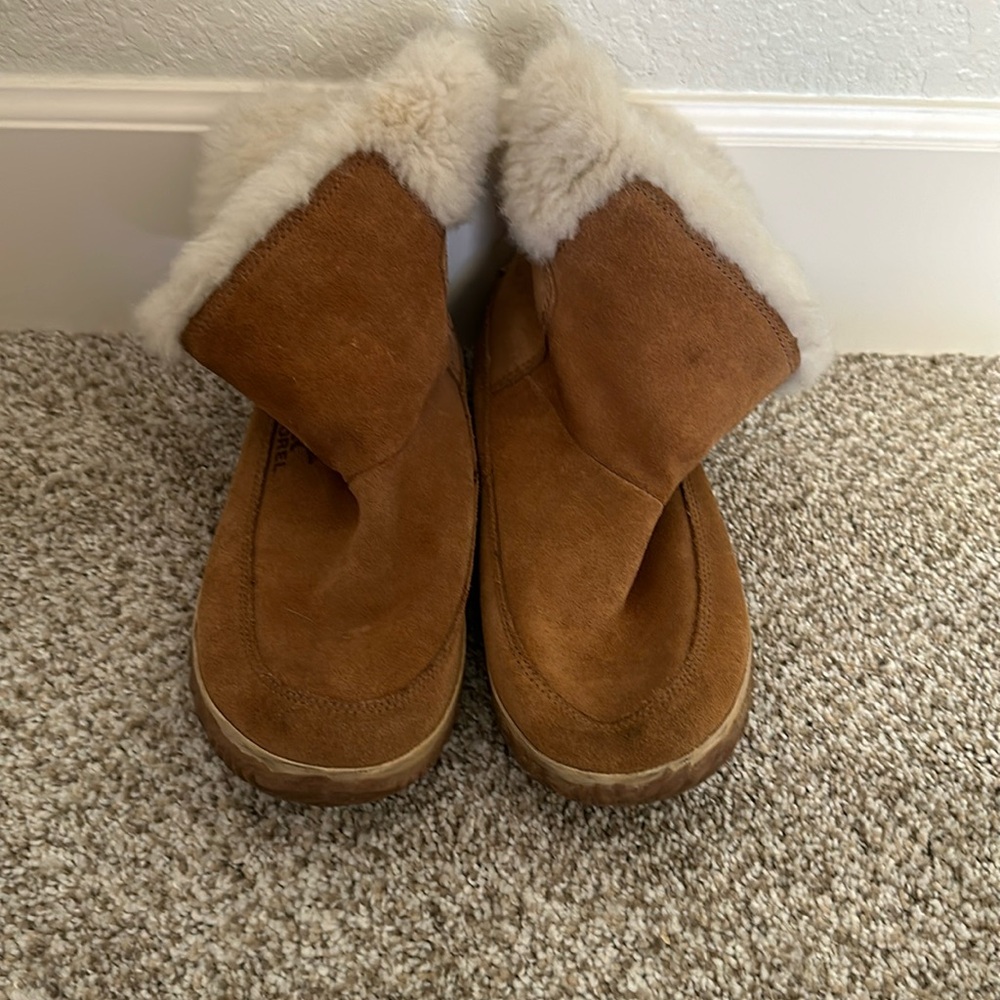 Sorel Out N About Fur Lined Leather Booties Size 8